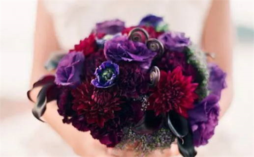 2029年农历九月十七结婚日子如何 适不适合办喜事