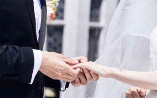 2025年农历八月十五结婚好吗 适不适合办婚礼