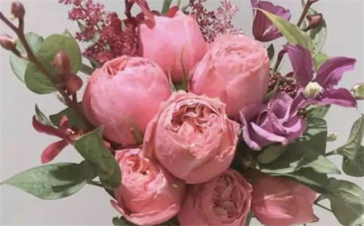 2028年11月26日结婚黄道吉日 宜办婚礼吉日查询