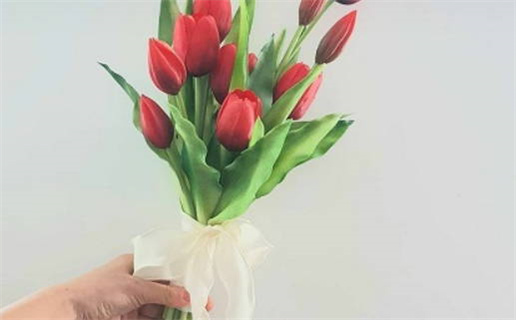 2026年12月15日领证好吗 宜登记结婚吉日查询