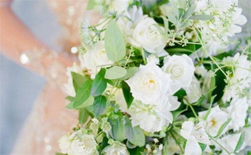 2027年08月17日领证好不好 宜登记领证吉日查询