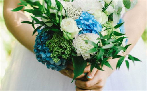 2027年07月25日领证日子如何 领证吉利吗